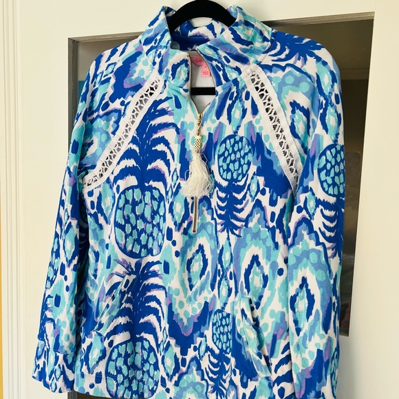Lilly Pulitzer pullover! SZ M - Picture 1 of 5